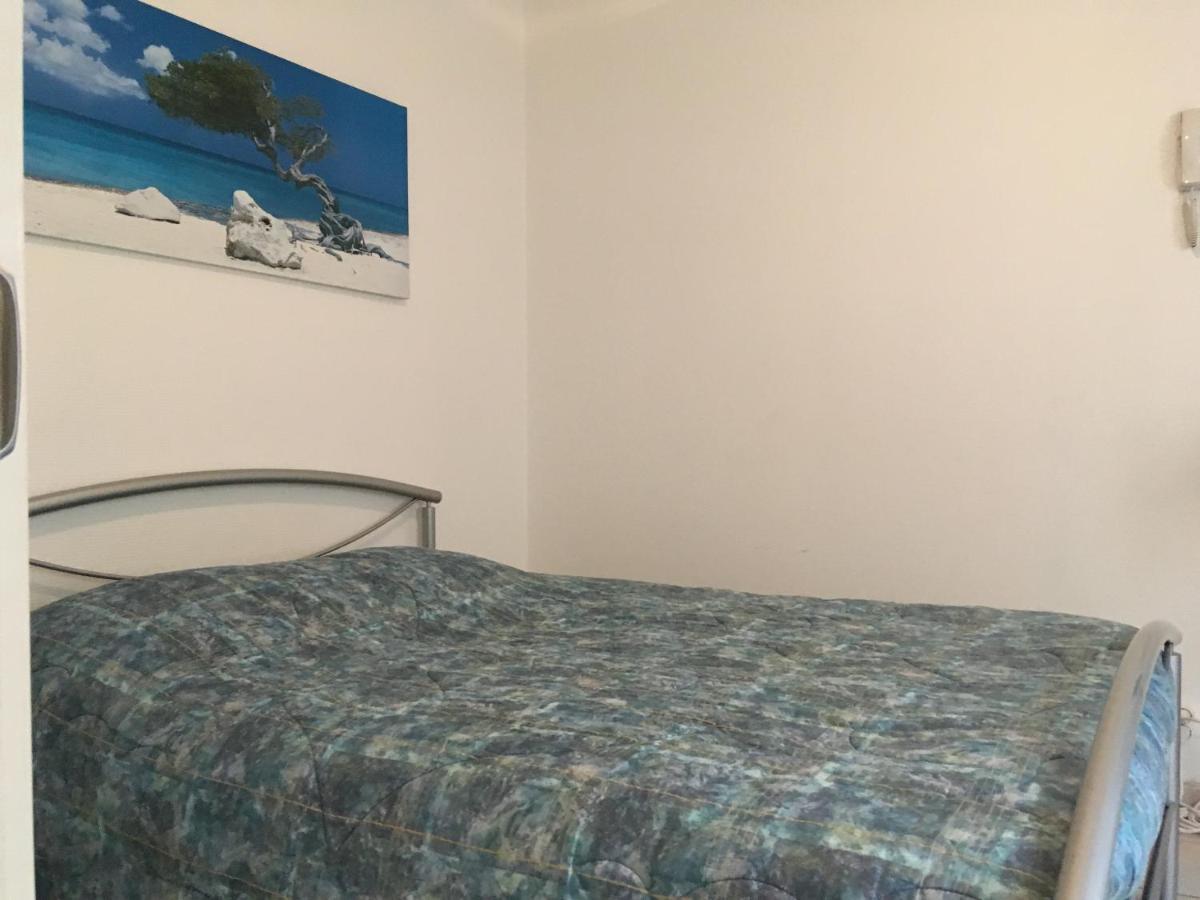 Chambre Du Verger Francheville  Esterno foto