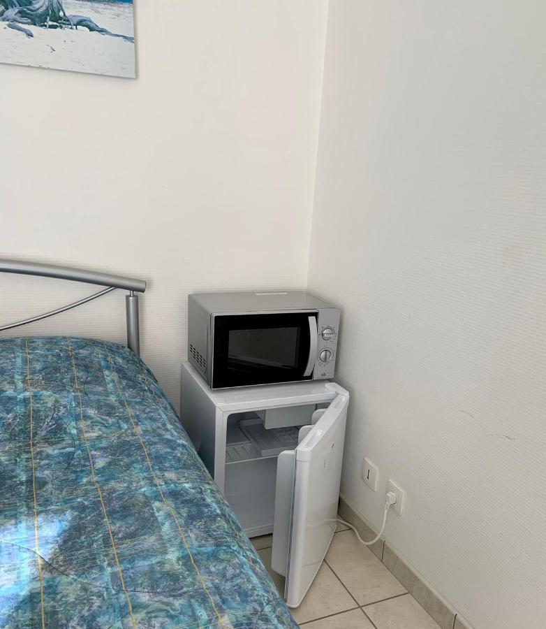 Chambre Du Verger Francheville  Esterno foto
